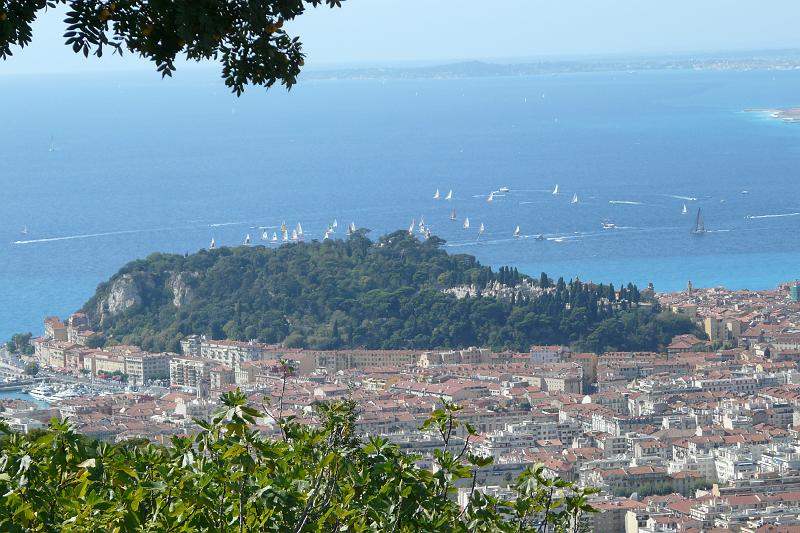 P1000616.JPG - Colline du Chateau de Nice depuis le Vinaigrier
